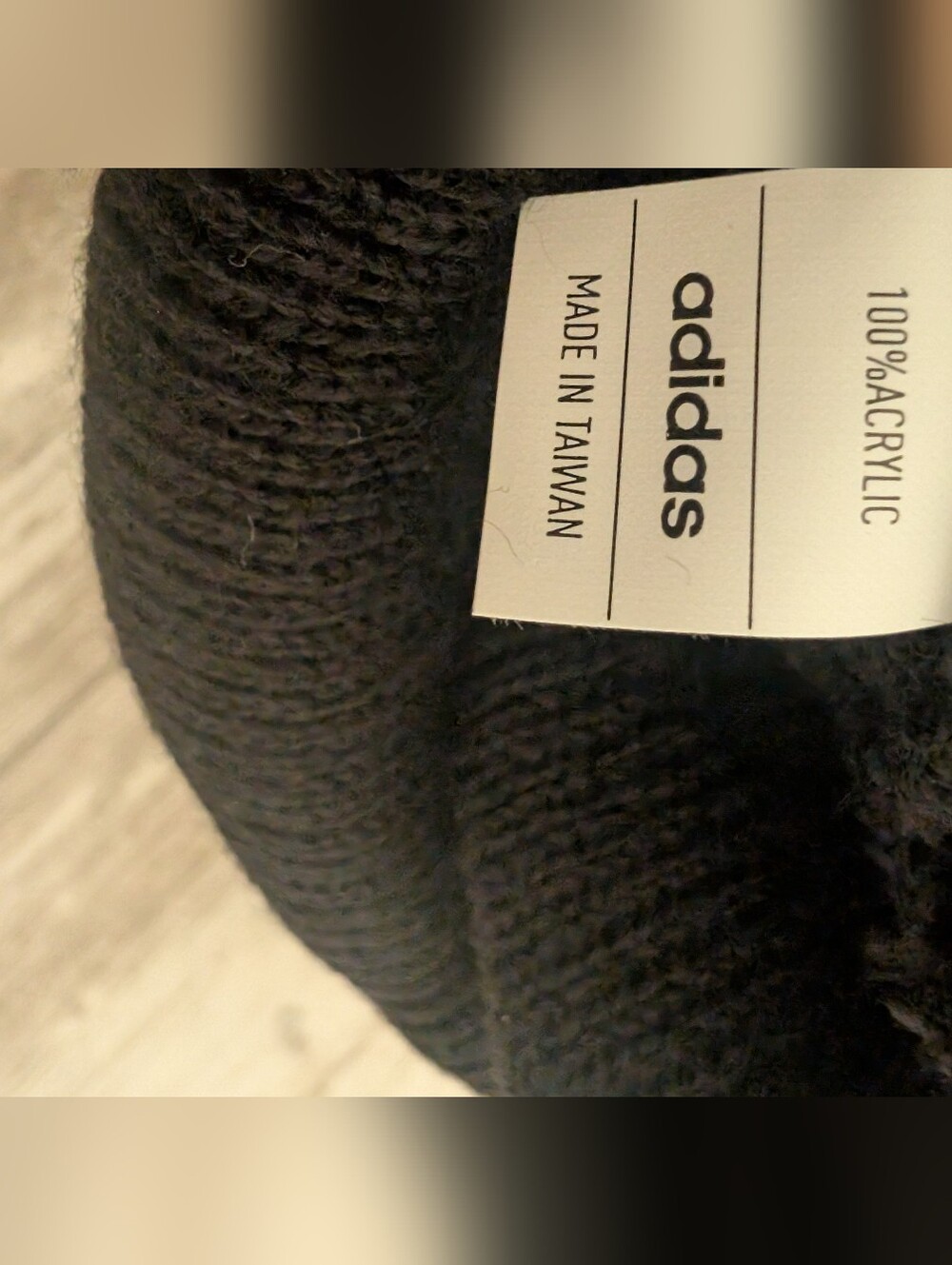 Adidas Black Trefoil Cuffed Beanie NWOT - Picture 4 of 4